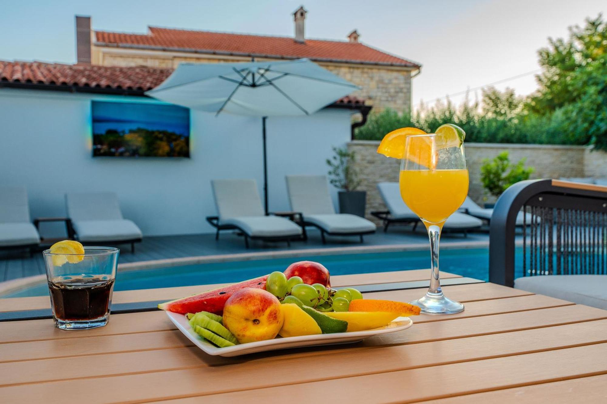 Luxury Apartments Vilamaloca Vir Zewnętrze zdjęcie