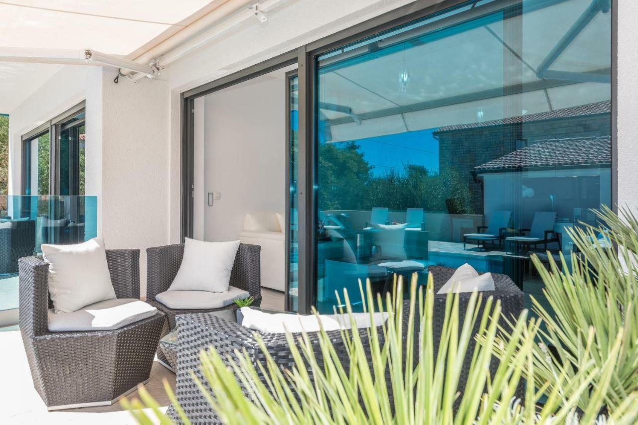 Luxury Apartments Vilamaloca Vir Zewnętrze zdjęcie