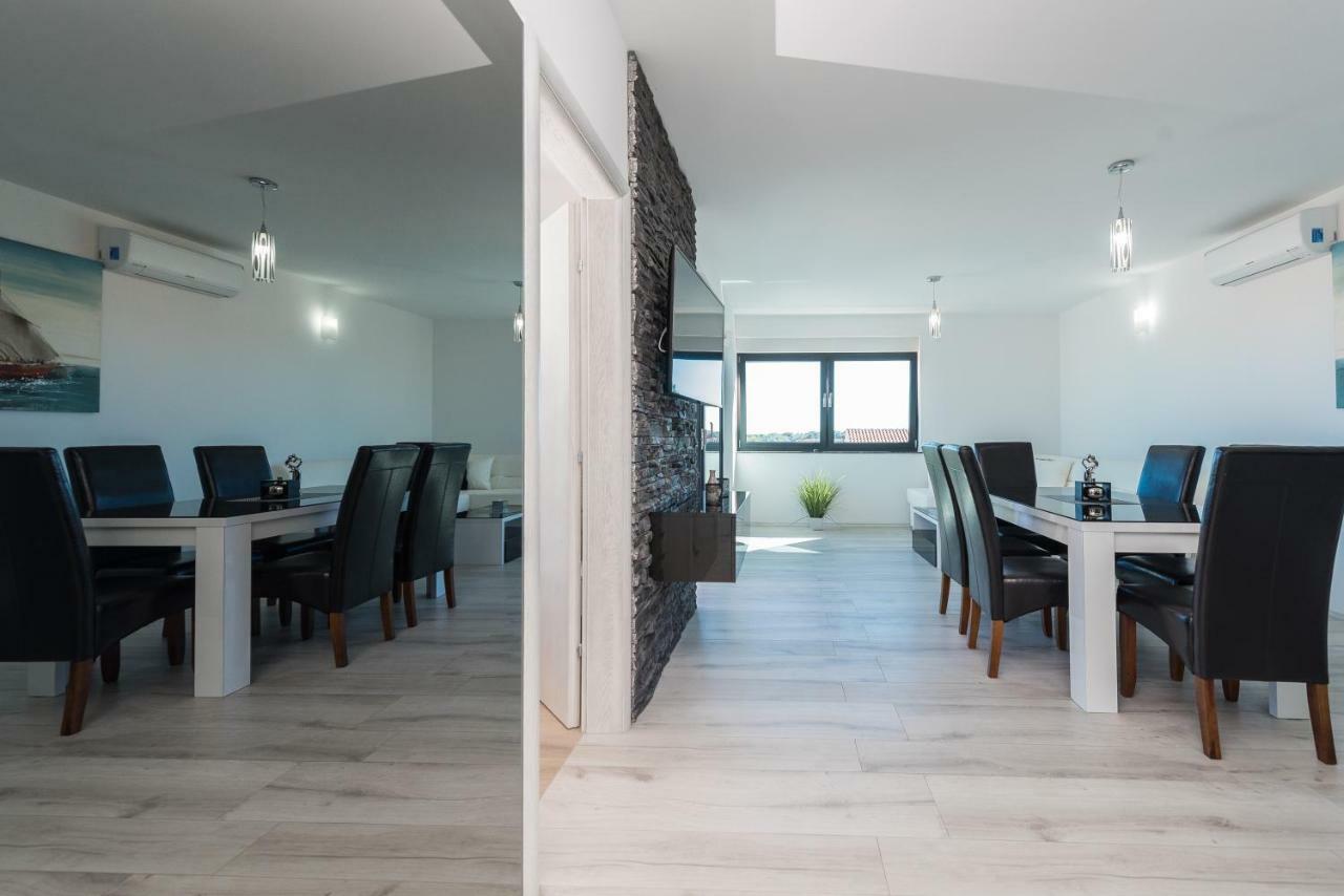 Luxury Apartments Vilamaloca Vir Zewnętrze zdjęcie